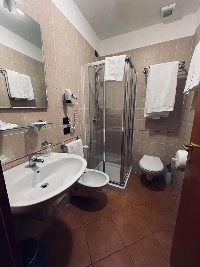 Tenuta Re Ferdinando Santa Maria Capua Vetere Buitenkant foto